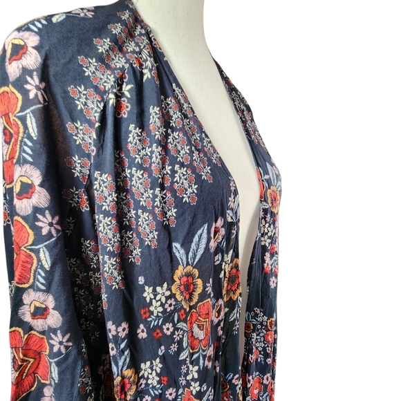 En Creme Dark Floral Kimono Large Blue - Picture 4 of 7